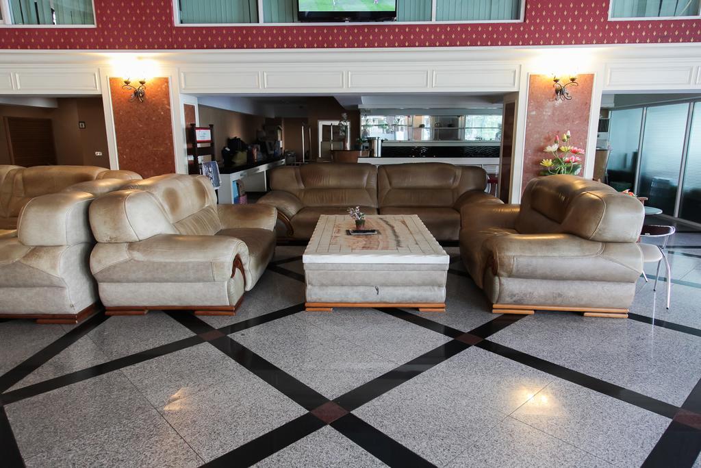 Zen Rooms Bangchak Bangkok Luaran gambar