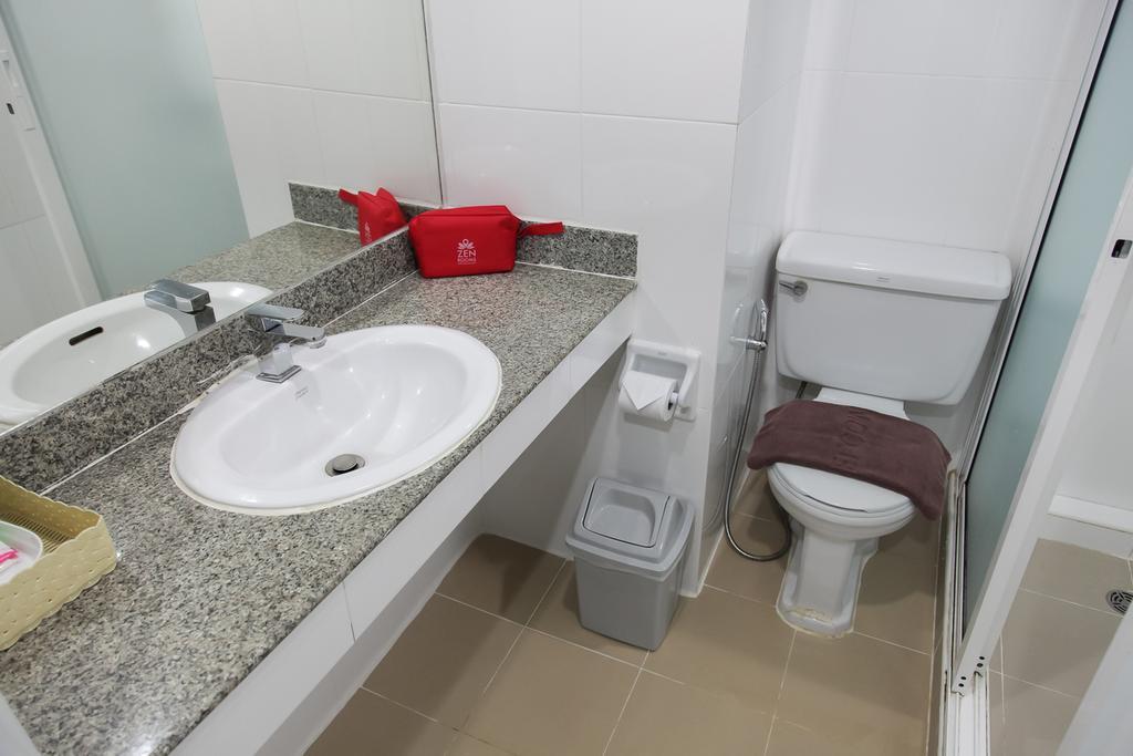 Zen Rooms Bangchak Bangkok Luaran gambar