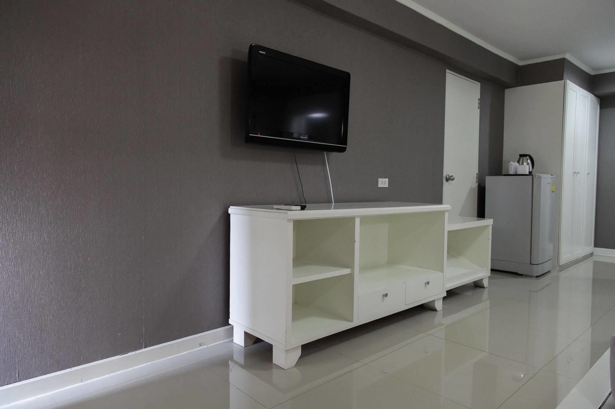 Zen Rooms Bangchak Bangkok Luaran gambar